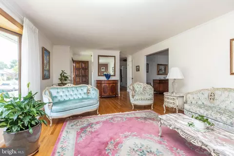 Living - 4315 Soth Ave, Nottingham, MD 21236 photo 2 of 2