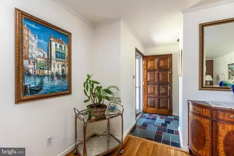 Entry Way - 4315 Soth Ave, Nottingham, MD 21236 photo 1 of 1