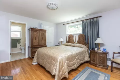 Bedroom - 4315 Soth Ave, Nottingham, MD 21236 photo 1 of 9