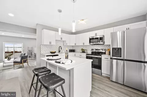 138 Villa Capri Cir, Essex, MD 21221