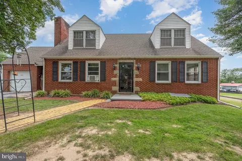 1113 Orems Rd, Middle River, MD 21220 photo 3