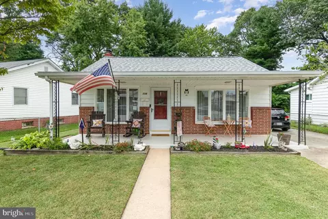 106 Yawmeter Dr, Middle River, MD 21220