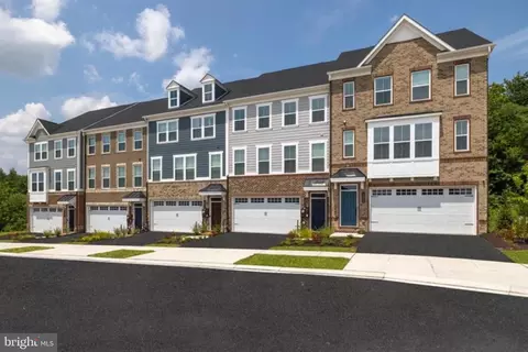 6623 Camden St, Middle River, MD 21220