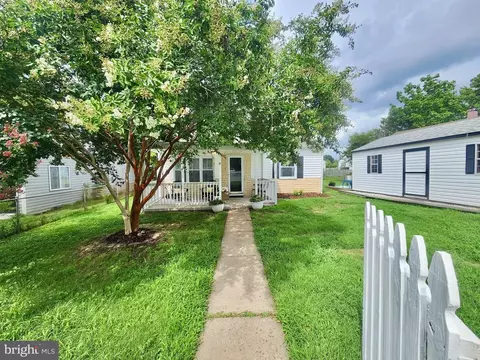 14 Contact, Middle River, MD 21220