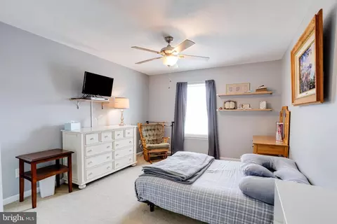 Bedroom - 4537 Sandwood Rd, Sparrows Point, MD 21219 photo 3 of 18
