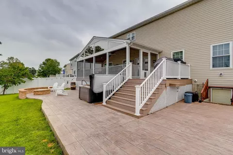 Exterior - 4537 Sandwood Rd, Sparrows Point, MD 21219 photo 9 of 17
