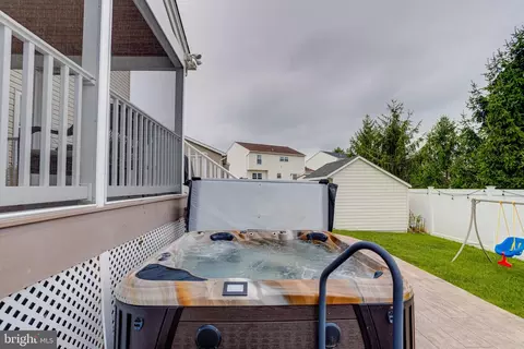 Exterior - 4537 Sandwood Rd, Sparrows Point, MD 21219 photo 11 of 17