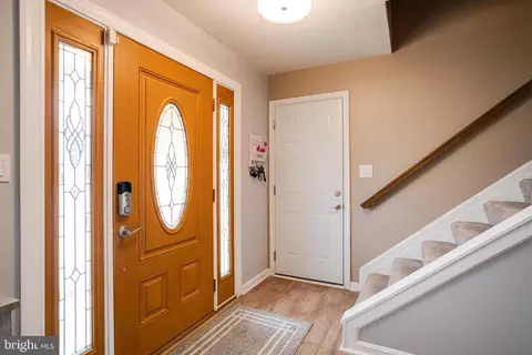 Entry Way - 4537 Sandwood Rd, Sparrows Point, MD 21219 photo 1 of 5
