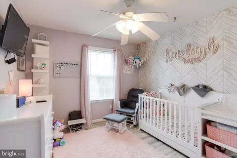 Bedroom - 4537 Sandwood Rd, Sparrows Point, MD 21219 photo 16 of 18