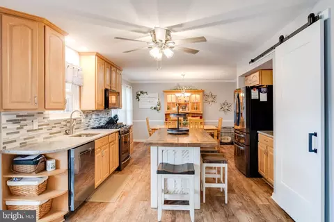 Kitchen - 4537 Sandwood Rd, Sparrows Point, MD 21219 photo 1 of 6