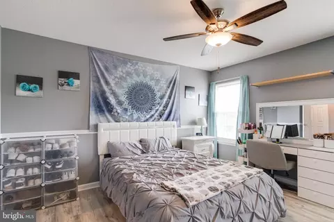 Bedroom - 4537 Sandwood Rd, Sparrows Point, MD 21219 photo 9 of 18