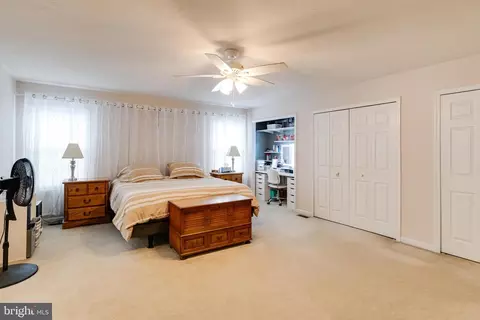 Bedroom - 4537 Sandwood Rd, Sparrows Point, MD 21219 photo 1 of 18
