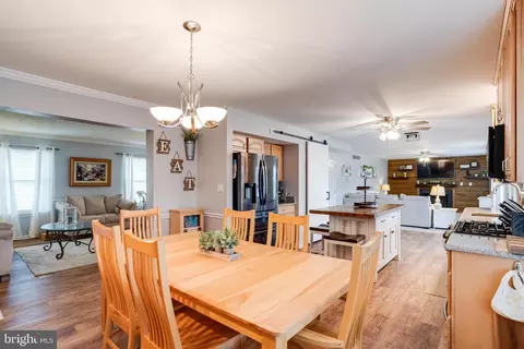 Dining - 4537 Sandwood Rd, Sparrows Point, MD 21219 photo 2 of 3