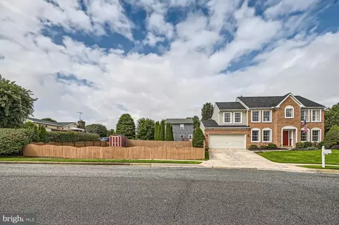 9 Oldfield Ct, Middle River, MD 21220 photo 3