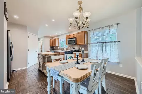 9 Oldfield Ct, Middle River, MD 21220 photo 13