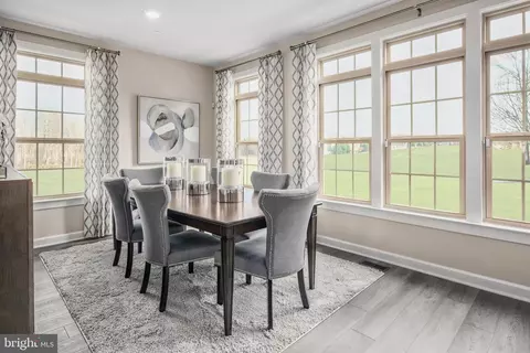 605 Harrington St, Middle River, MD 21220 photo 7