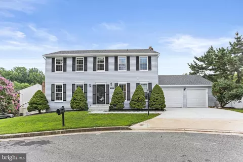 27 Fox Brier Ln, Nottingham, MD 21236