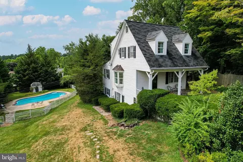 1904 Edmondson Ave, Catonsville, MD 21228
