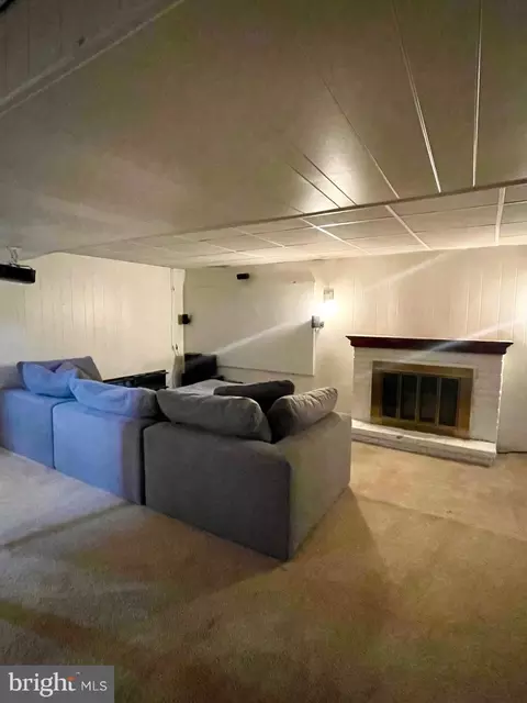 Living - 3903 Klausmier, Nottingham, MD 21236 photo 3 of 3