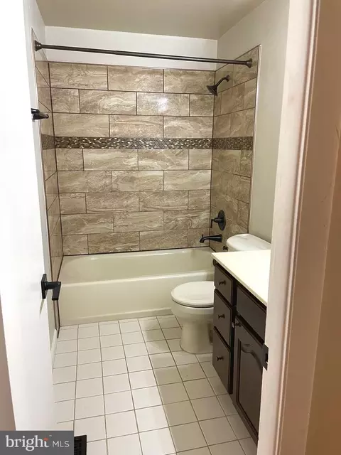 Bath - 3903 Klausmier, Nottingham, MD 21236 photo 3 of 3