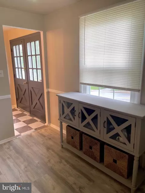 Entry Way - 3903 Klausmier, Nottingham, MD 21236 photo 1 of 2