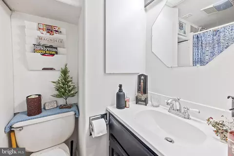 Bath - 2115 Redthorn, Middle River, MD 21220 photo 2 of 2
