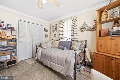 Bedroom - 2115 Redthorn, Middle River, MD 21220 photo 4 of 5
