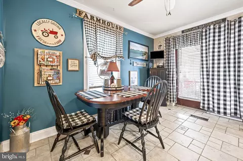 Dining - 2115 Redthorn, Middle River, MD 21220 photo 1 of 2