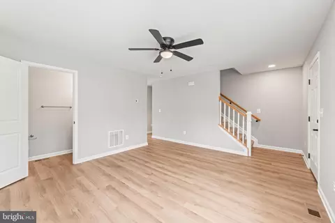 2015 Jeanne Ave, Halethorpe, MD 21227 photo 7