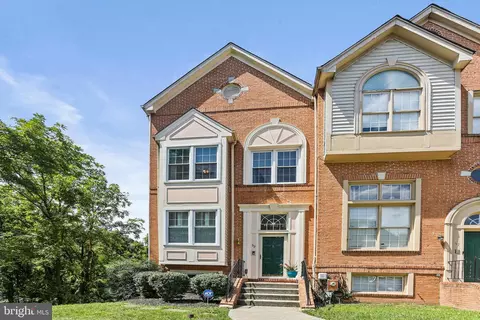 59 Cedarwood Cir, Pikesville, MD 21208