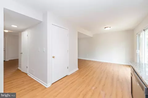 45 Bernadotte Ct, Parkville, MD 21234 photo 10