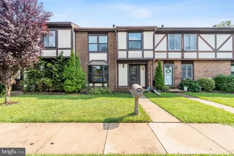 45 Bernadotte Ct, Parkville, MD 21234
