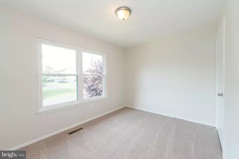 45 Bernadotte Ct, Parkville, MD 21234 photo 18