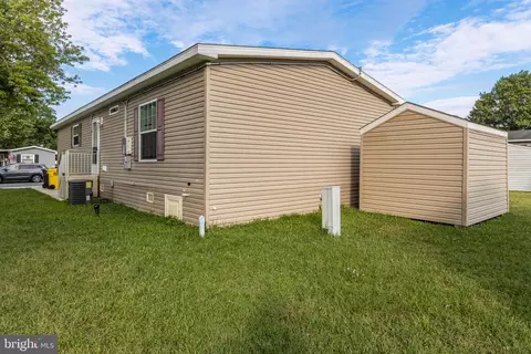 108 Covered Wagon Rd, Middle River, MD 21220 photo 6
