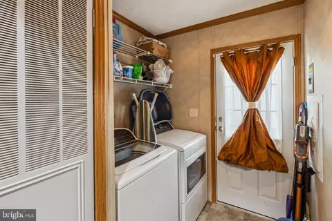 108 Covered Wagon Rd, Middle River, MD 21220 photo 18