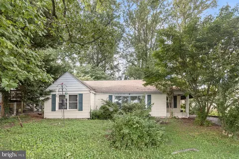 1730 H Wentworth Ave, Parkville, MD 21234