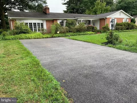 36 Norwick Cir, Lutherville Timonium, MD 21093