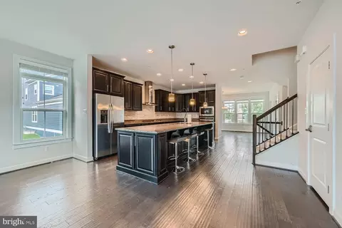 426 Redbridge St, Middle River, MD 21220 photo 8
