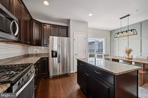 927 Morgan Run Rd, Middle River, MD 21220 photo 17