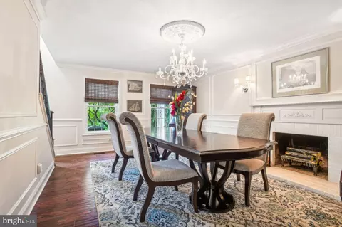 Dining - 14003 Manor Rd, Baldwin, MD 21013 photo 2 of 2