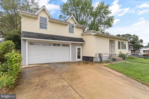423 Delaware Ave, Essex, MD 21221