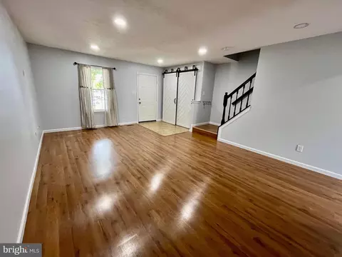650 Kittendale Cir, Middle River, MD 21220 photo 4