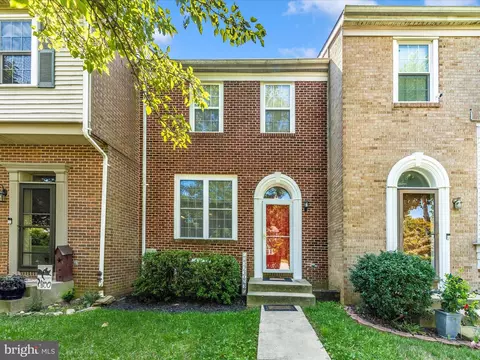 4 Hunting Horn Ct, Reisterstown, MD 21136