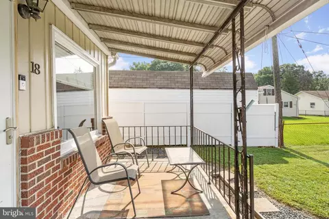 Exterior - 18 Cowl, Middle River, MD 21220 photo 1 of 4