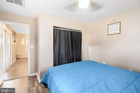 Bedroom - 18 Cowl, Middle River, MD 21220 photo 2 of 4