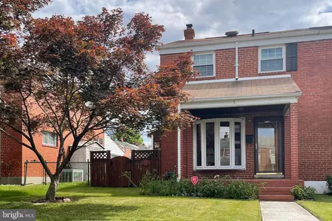 2807 Kirkleigh Rd, Dundalk, MD 21222