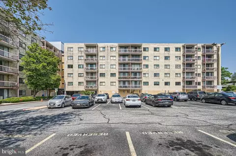 130 Slade #318, Pikesville, MD 21208