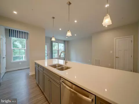 Kitchen - 3042 Shaws Rd, Sparrows Point, MD 21219 photo 4 of 9