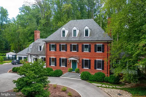3511 Englemeade Rd, Pikesville, MD 21208
