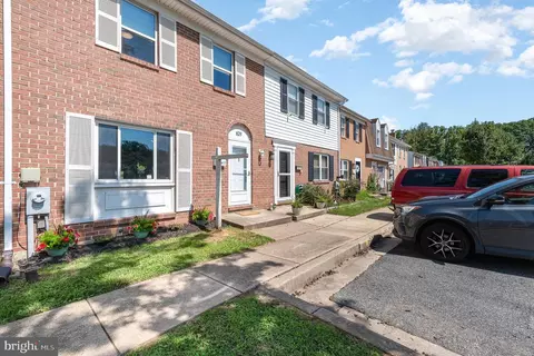 825 Corktree Rd #825, Middle River, MD 21220 photo 2